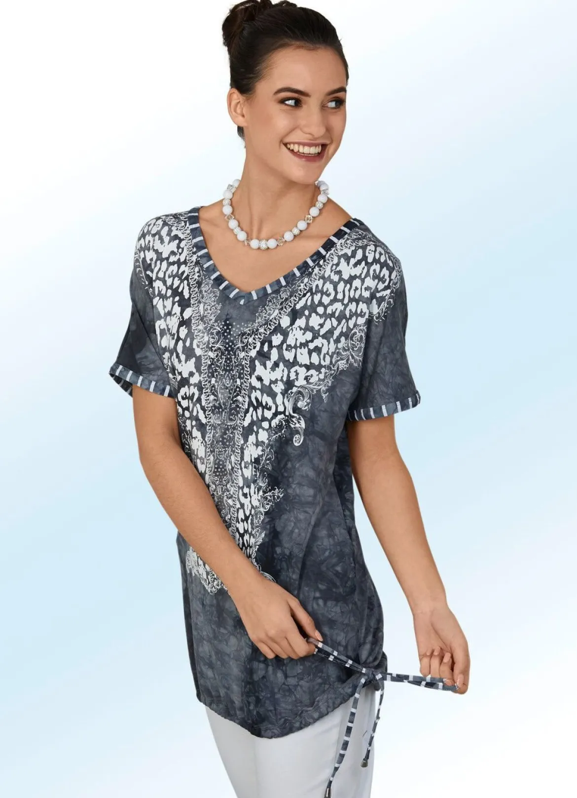 Longshirt mit V-Ausschnitt in 2 Farben