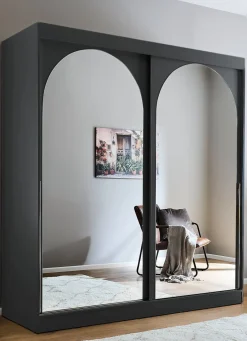 Moderner Schwebetürenschrank