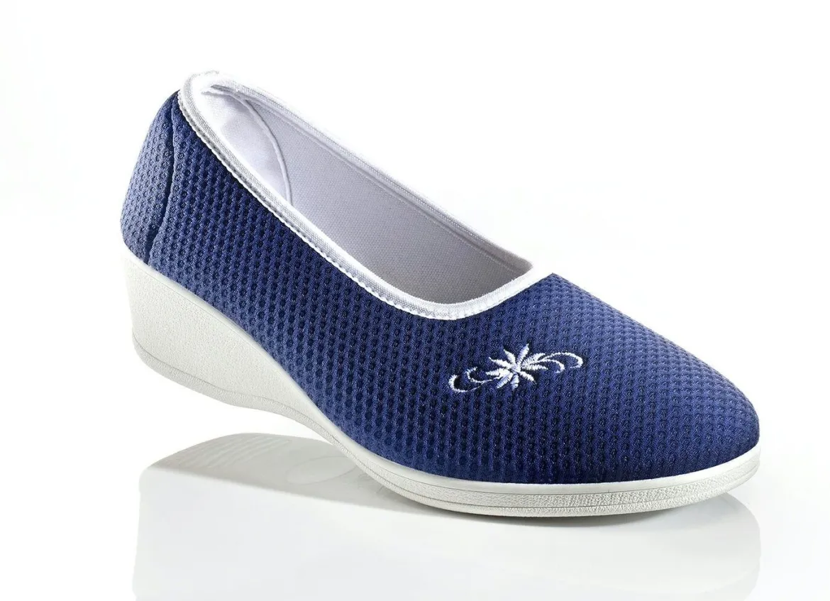 Modische Ballerinas in verschiedenen Farben