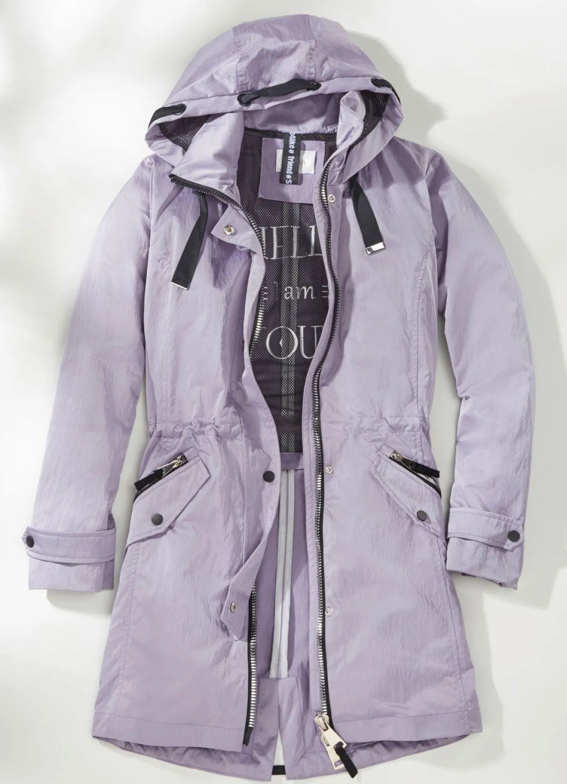 Parka mt dekorativem Zierband