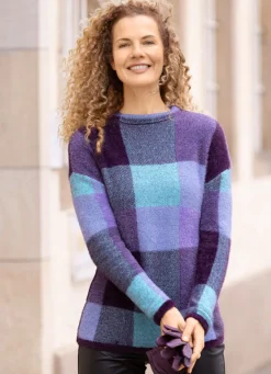 Pullover aus haarigem Effektgarn