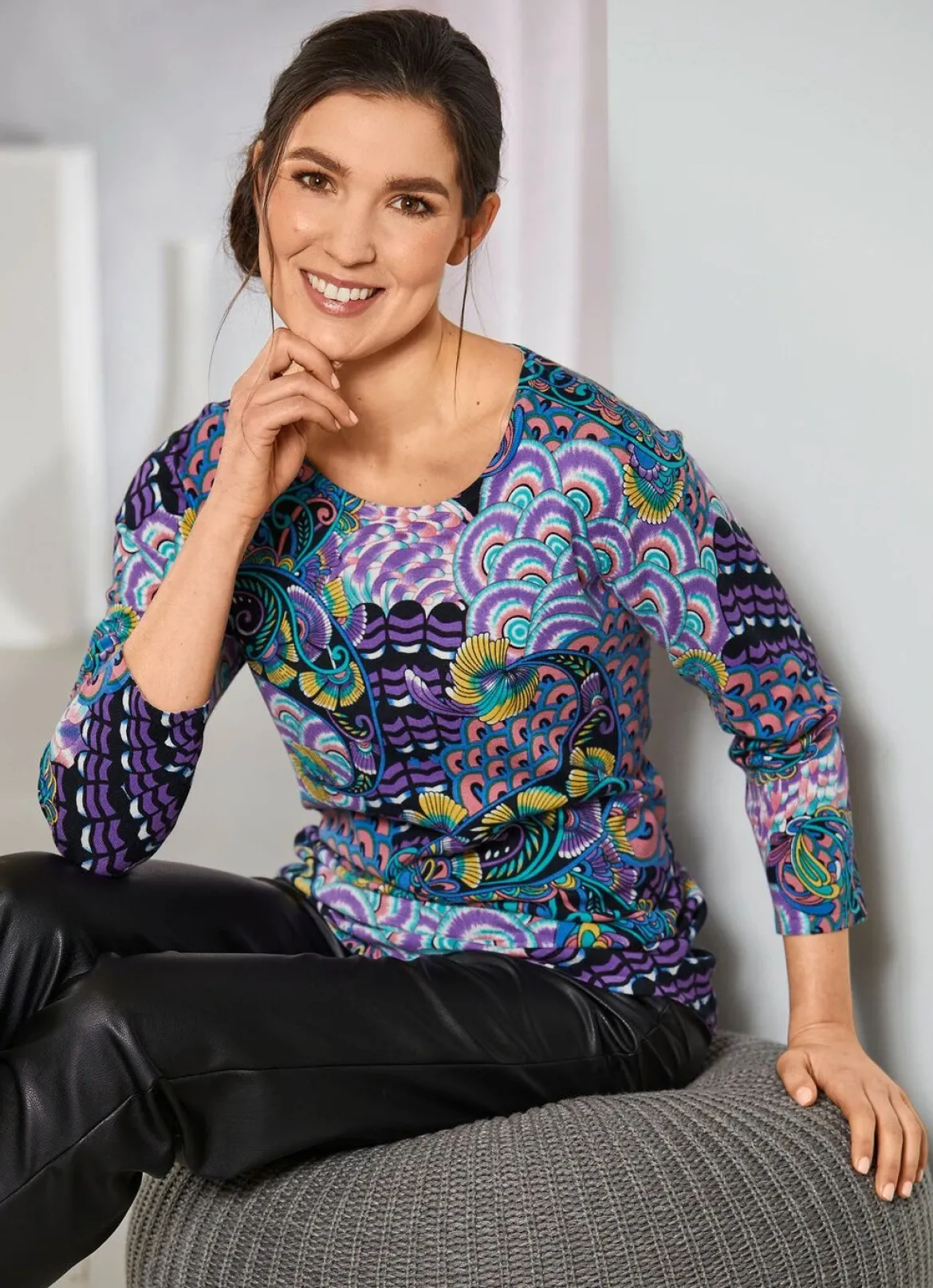 Pullover in Feinstrick