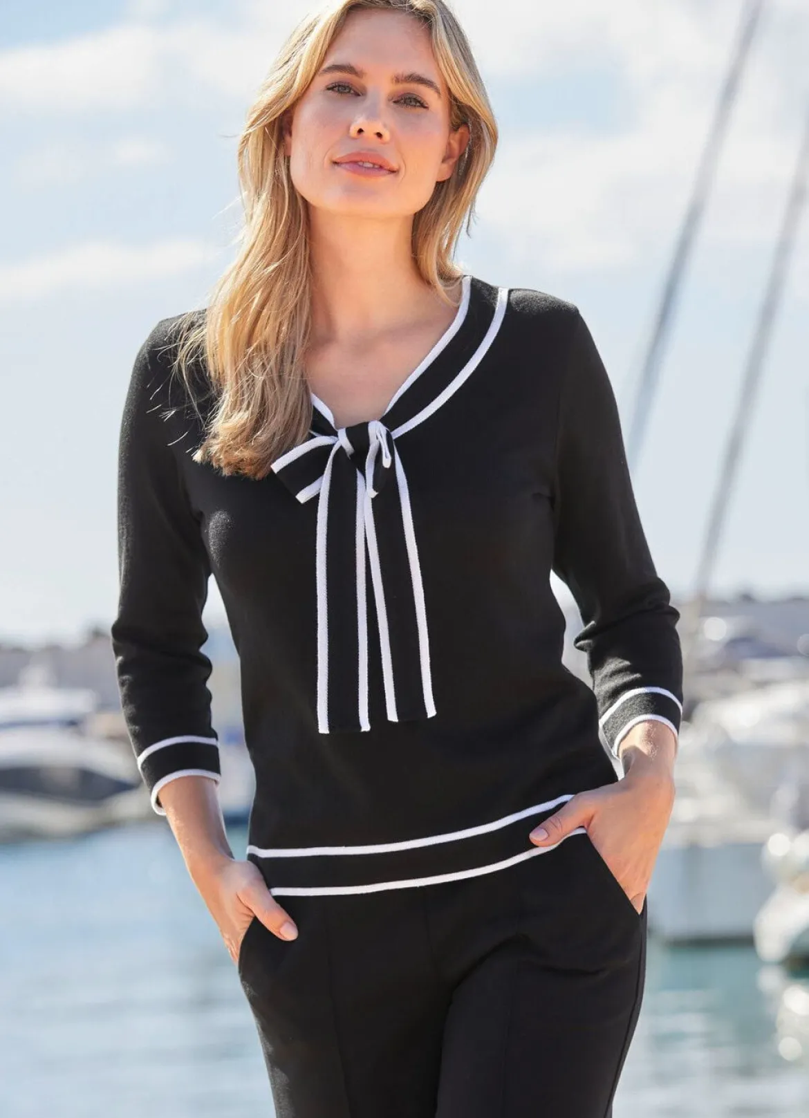 Pullover in Feinstrick