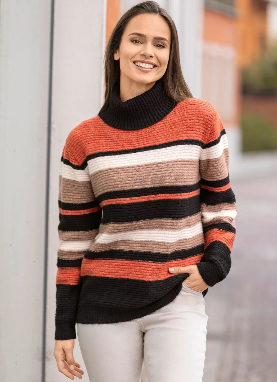 Pullover in Ringelmuster