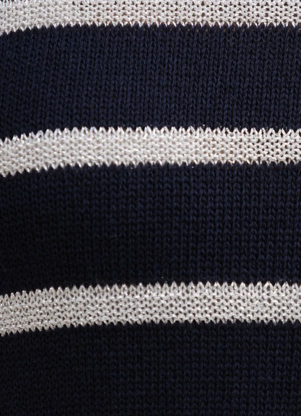 Pullover mit edlen Glitzerstreifen