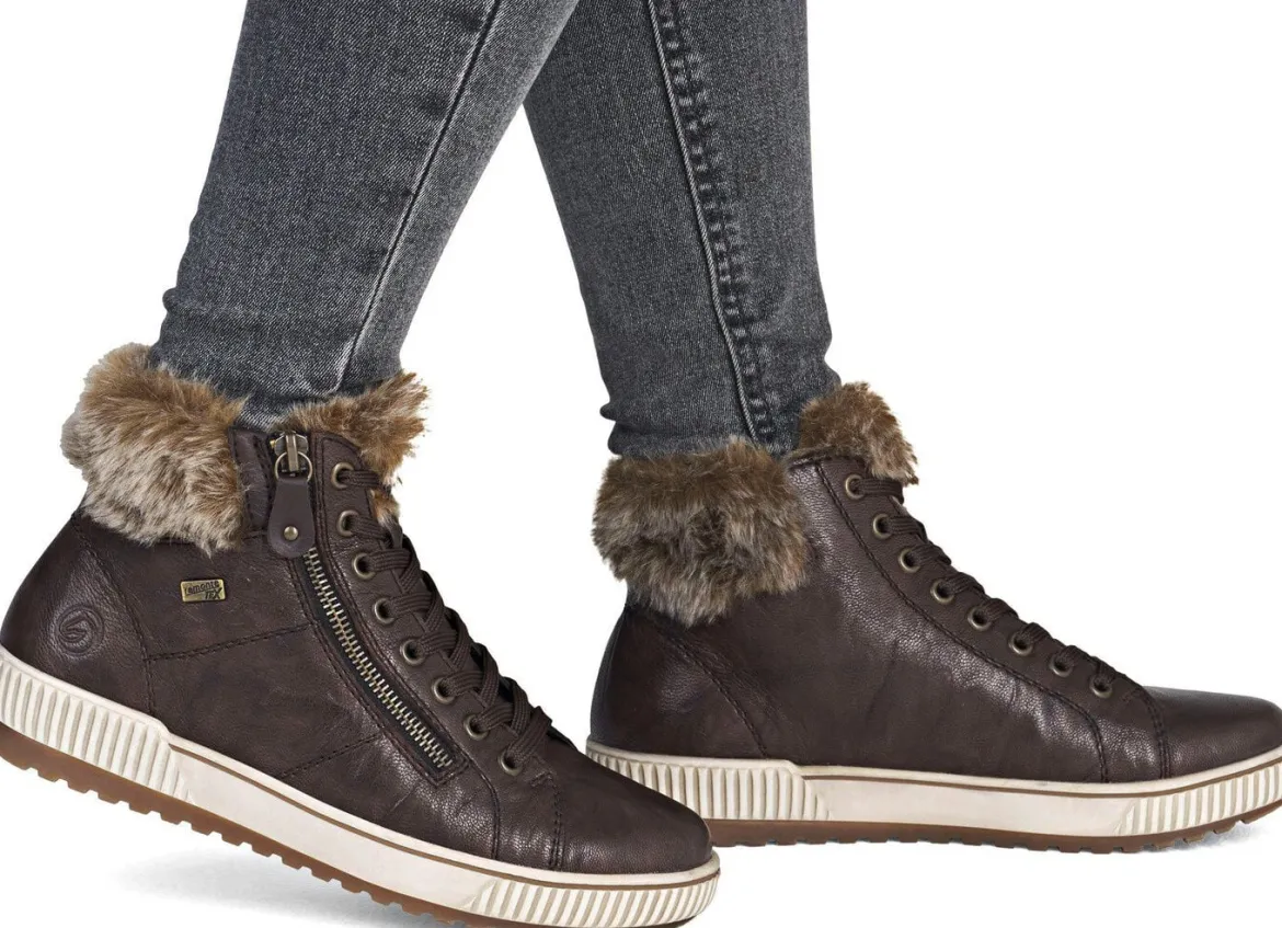 Remonte, gefütterte Damen-Boots, Winterschuhe, Weite G, mit herausnehmbarem Fußbett