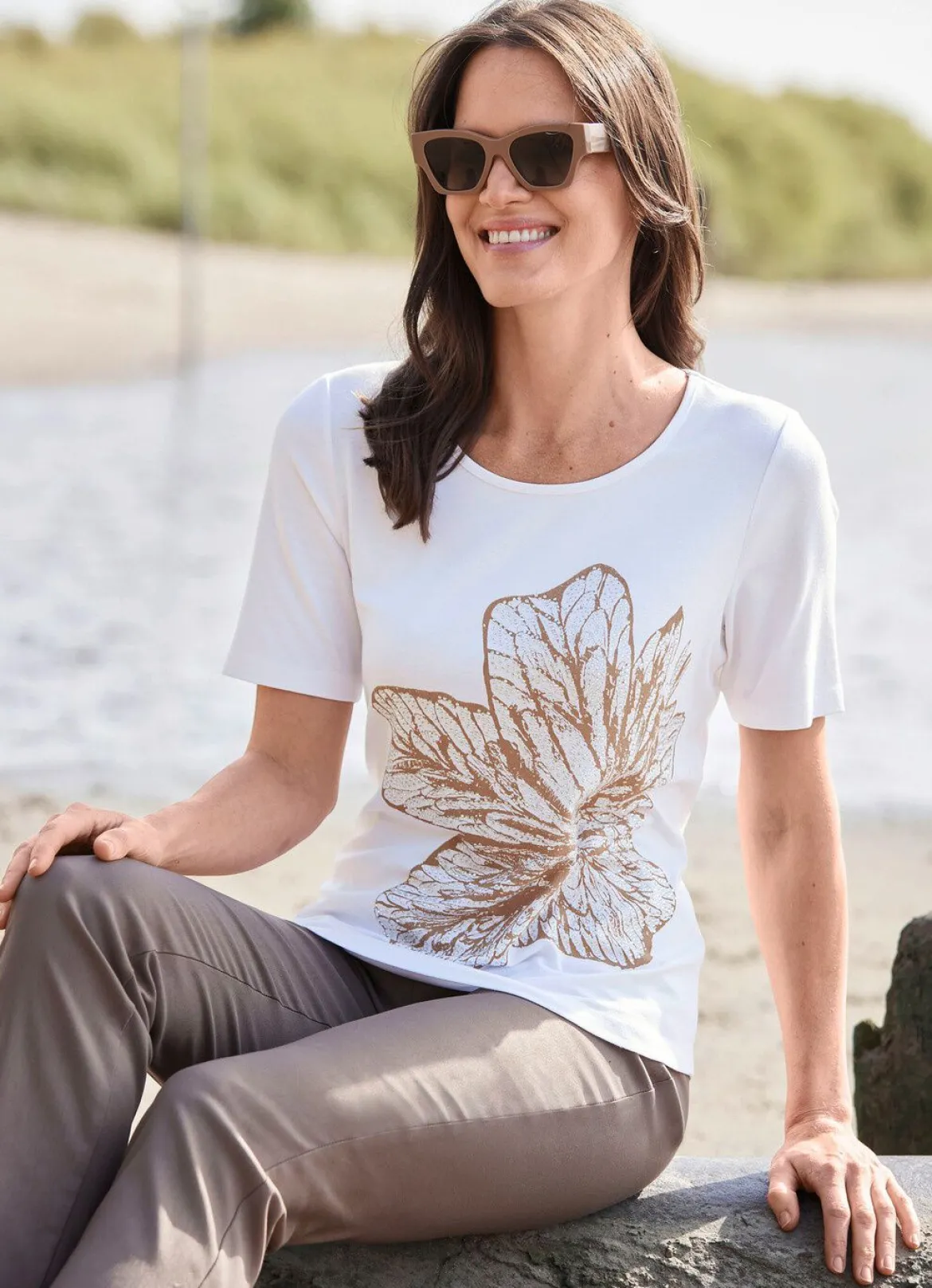 Shirt mit Strasszier