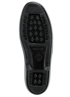 Slipper aus elastischem Strickmaterial mit Schnürung