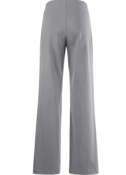 Soft-Stretch-Hose in modischer Weite