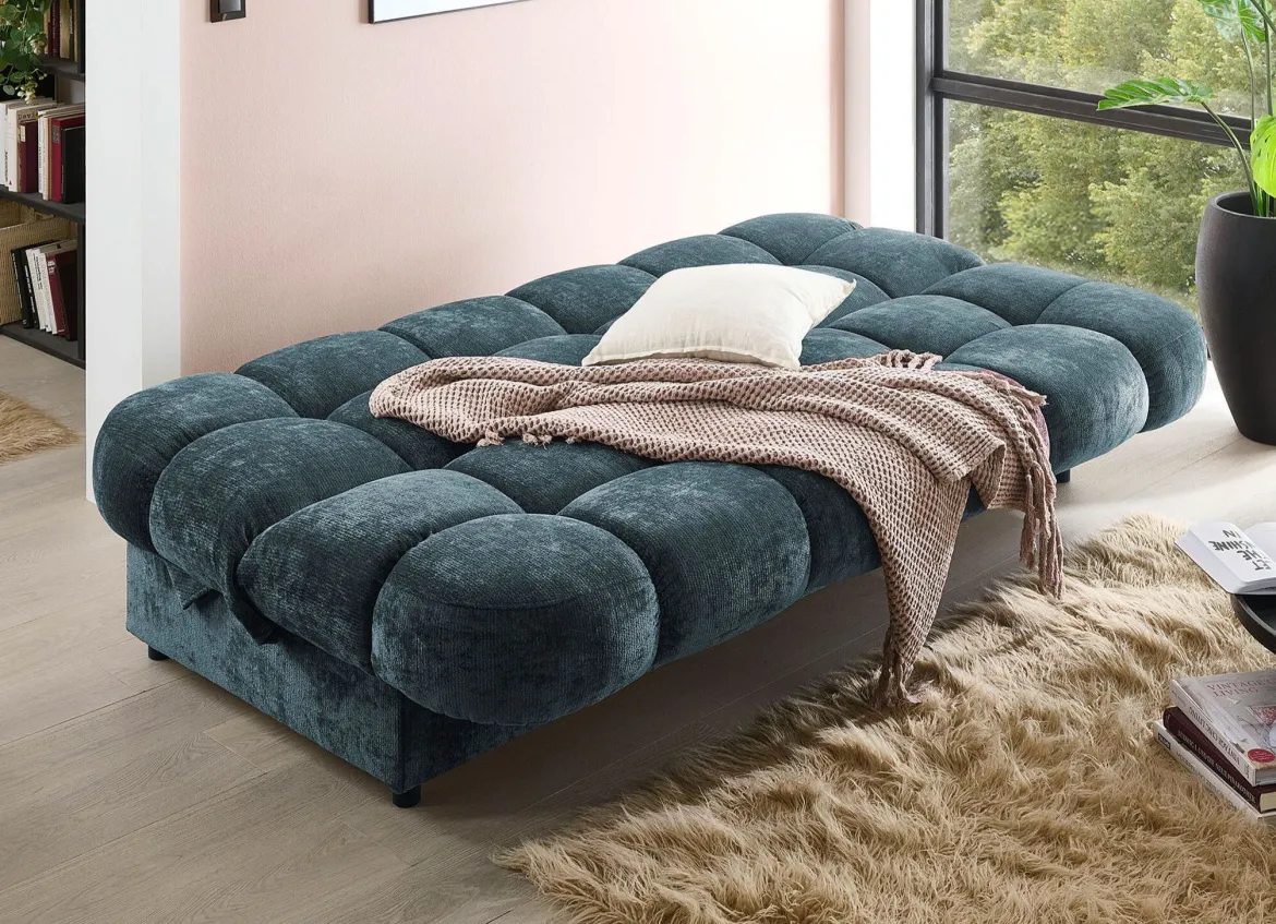 Stilvolles Schlafsofa mit Bettkasten