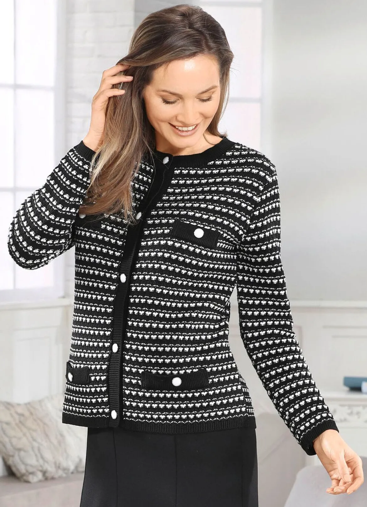 Strickjacke mit aufwendigem Strukturmix