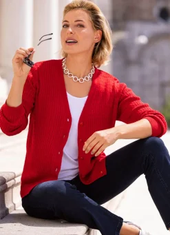 Strickjacke mit Zöpfchendessin