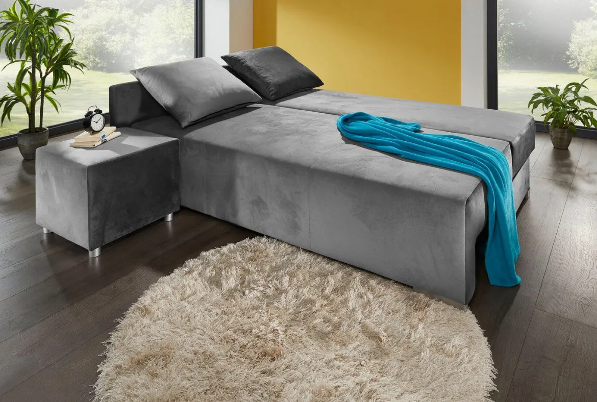 Superkomfortable Polsterecke mit Hocker