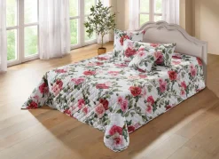 Tagesdecke und Kissenbezüge mit Rosen- Motiven