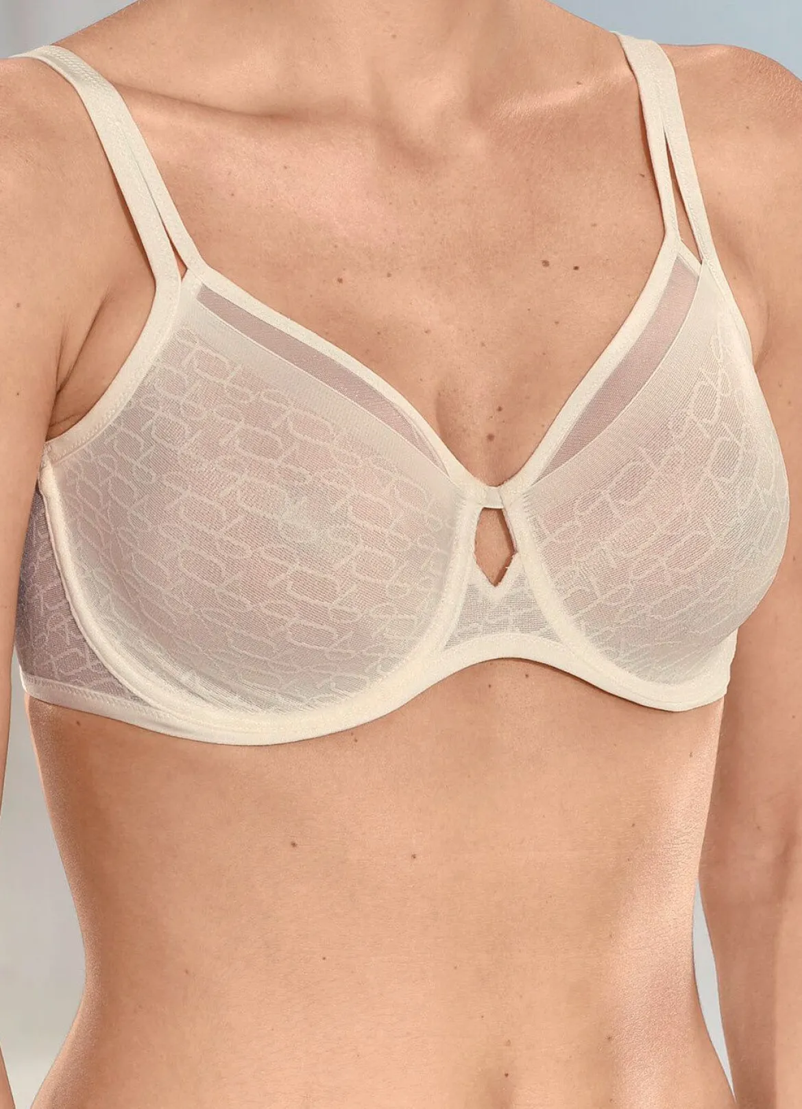 Triumph Signature Sheer-Minimizer-Bügel-BH mit vorgeformten Cups