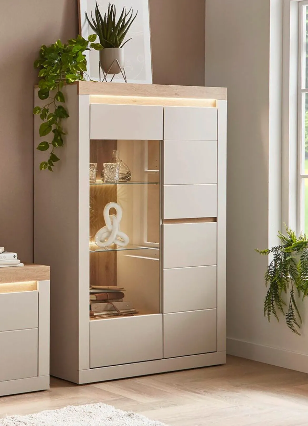 Vitrine mit LED-Beleuchtung, 2-türig