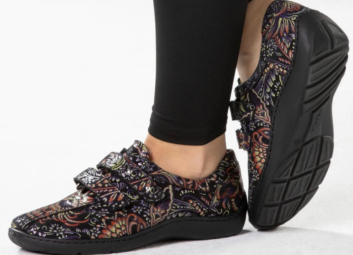 Waldläufer, bequeme Damen-Slipper, Weite H, mit herausnehmbarem Fußbett