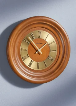 Wanduhr aus massivem Holz
