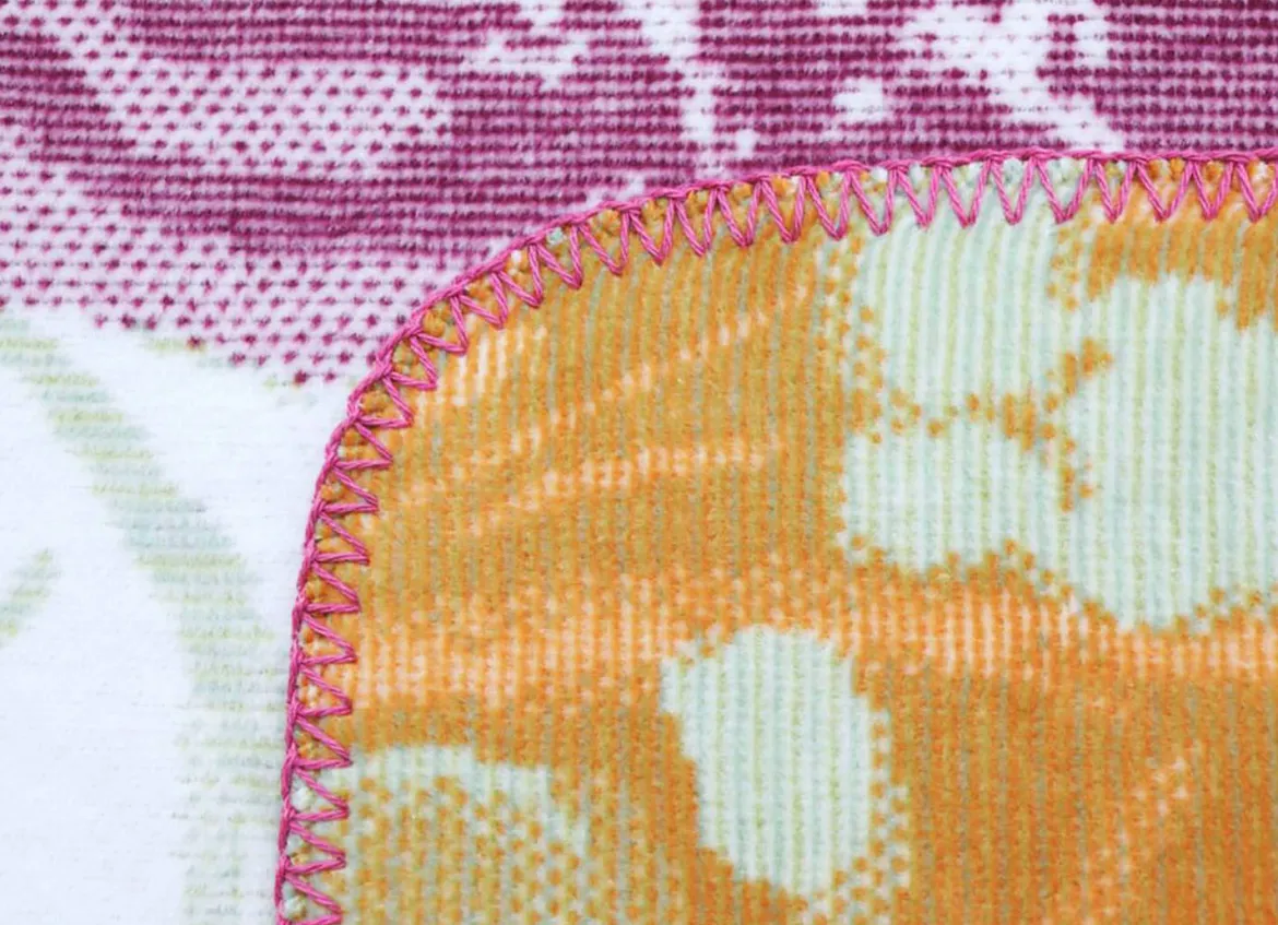 Wohndecke von Villeroy & Boch mit Blütenmotiven